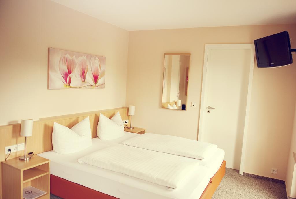 Hotel Tafelspitz à Limburg an der Lahn Chambre photo